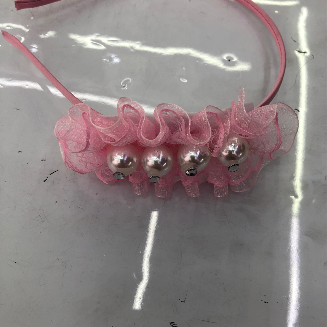 4 pearl studs on floret side thumbnail