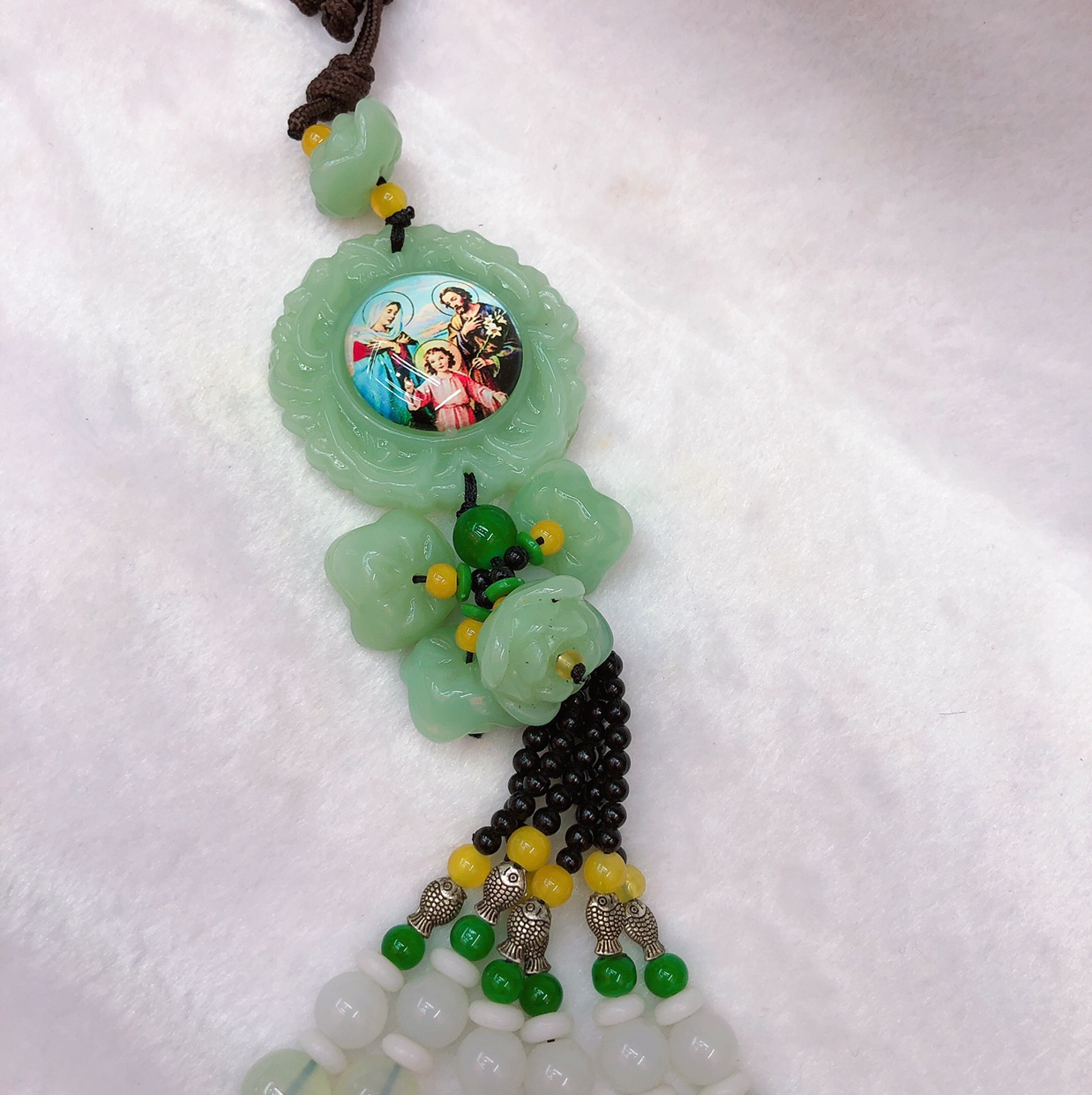 仿玉创意天主圣家汽车内视镜车载。