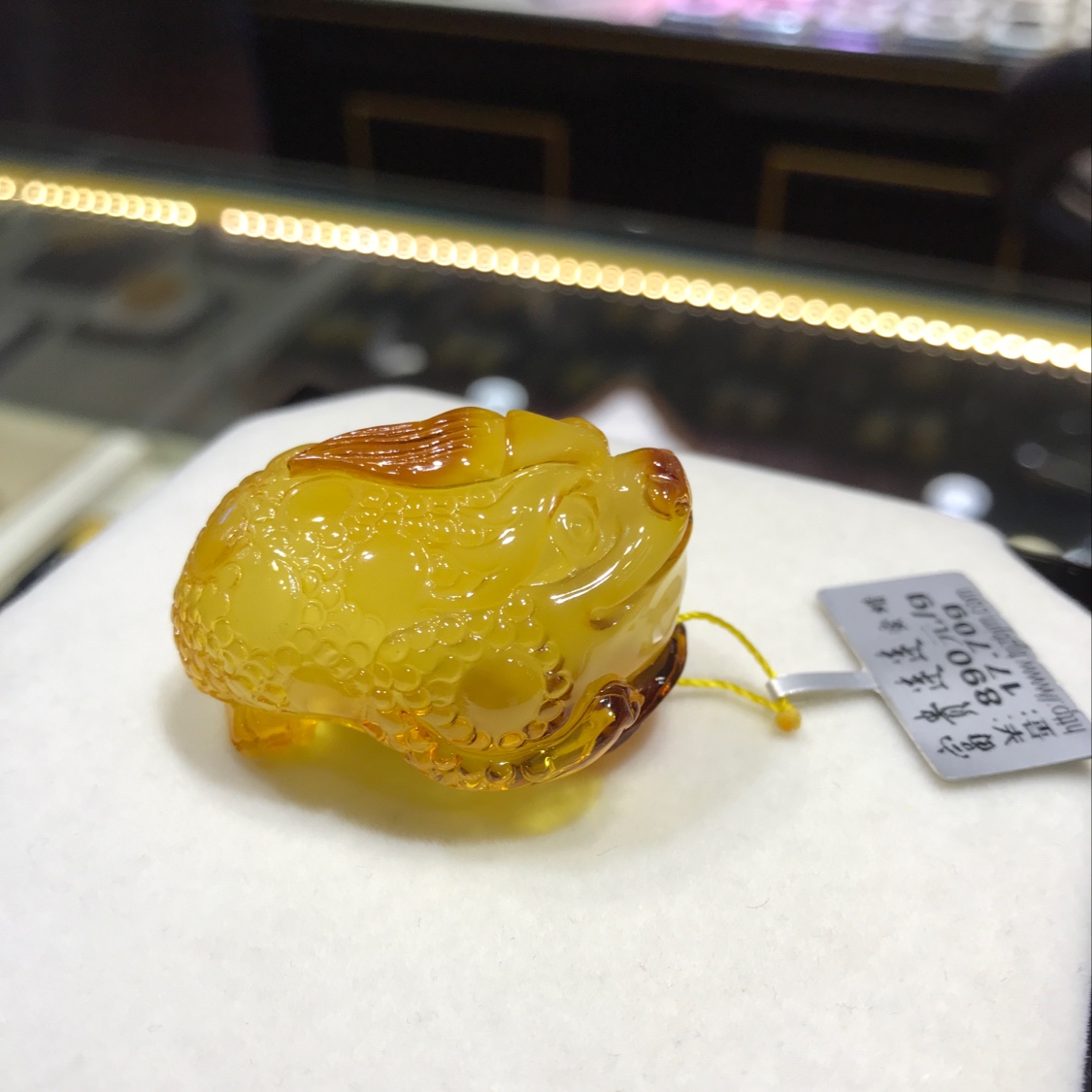 （天然居珠宝）富贵连连蜜蜡吊坠细节图