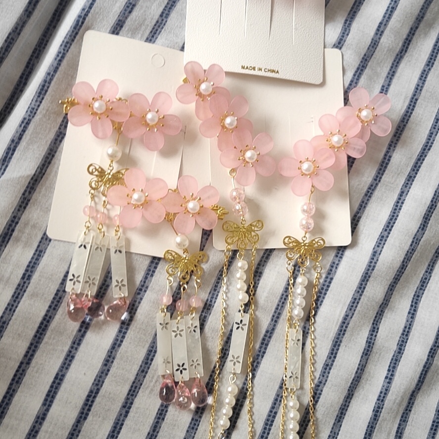Frosted petal chain Chinese-style jewelry series products, fresh and cute headwear factory direct sales
