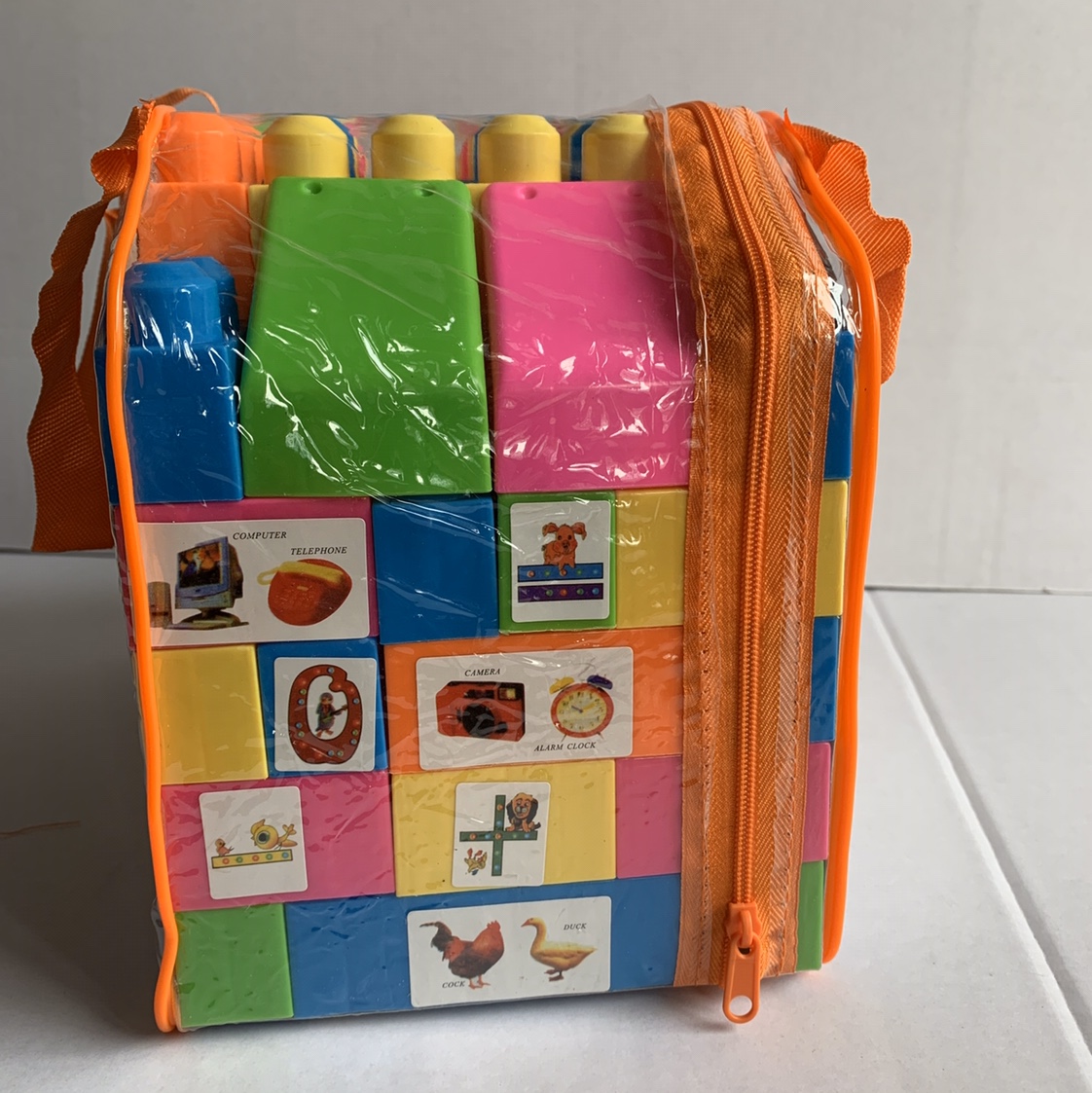 Children's building blocks plastic toys 1-2 years old puzzle boy 3-6 years old girl baby assembly 7-8-10, 8015