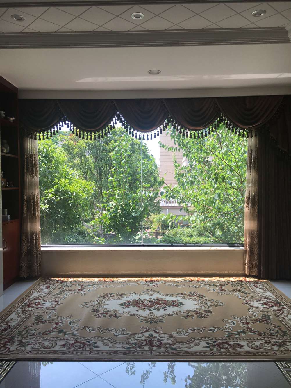 European-style carpet, coffee table carpet for living room, modern and simple Chinese-style carpet for home use, bedside carpet for bedroom, washable details Picture