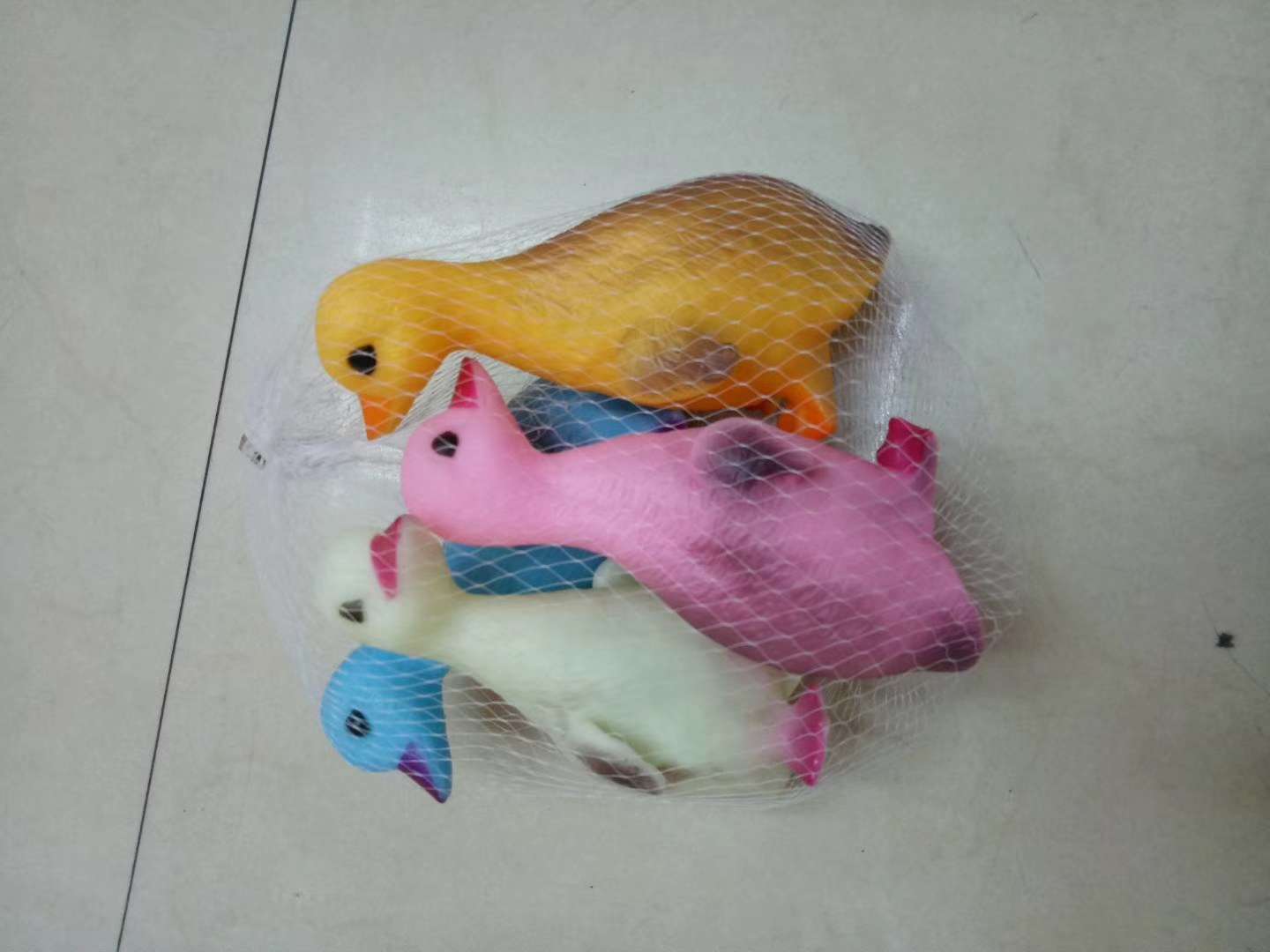 4个包鸭仔