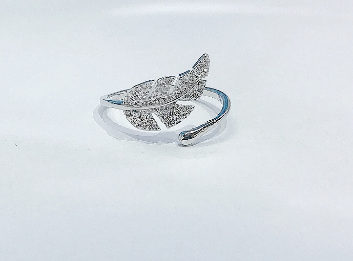 American and American fashion leaves open ring adjustable web celebrity personality cold wind ring thumbnail