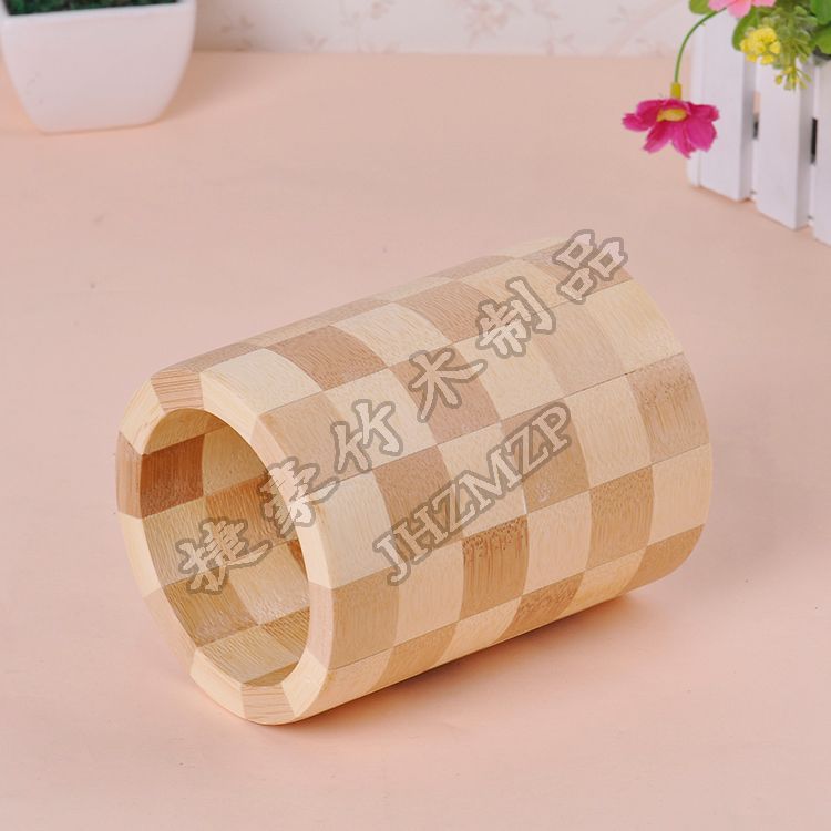 义乌好货 捷豪厂家直销古典格子竹质笔筒筷笼防滑工艺笔筒细节图