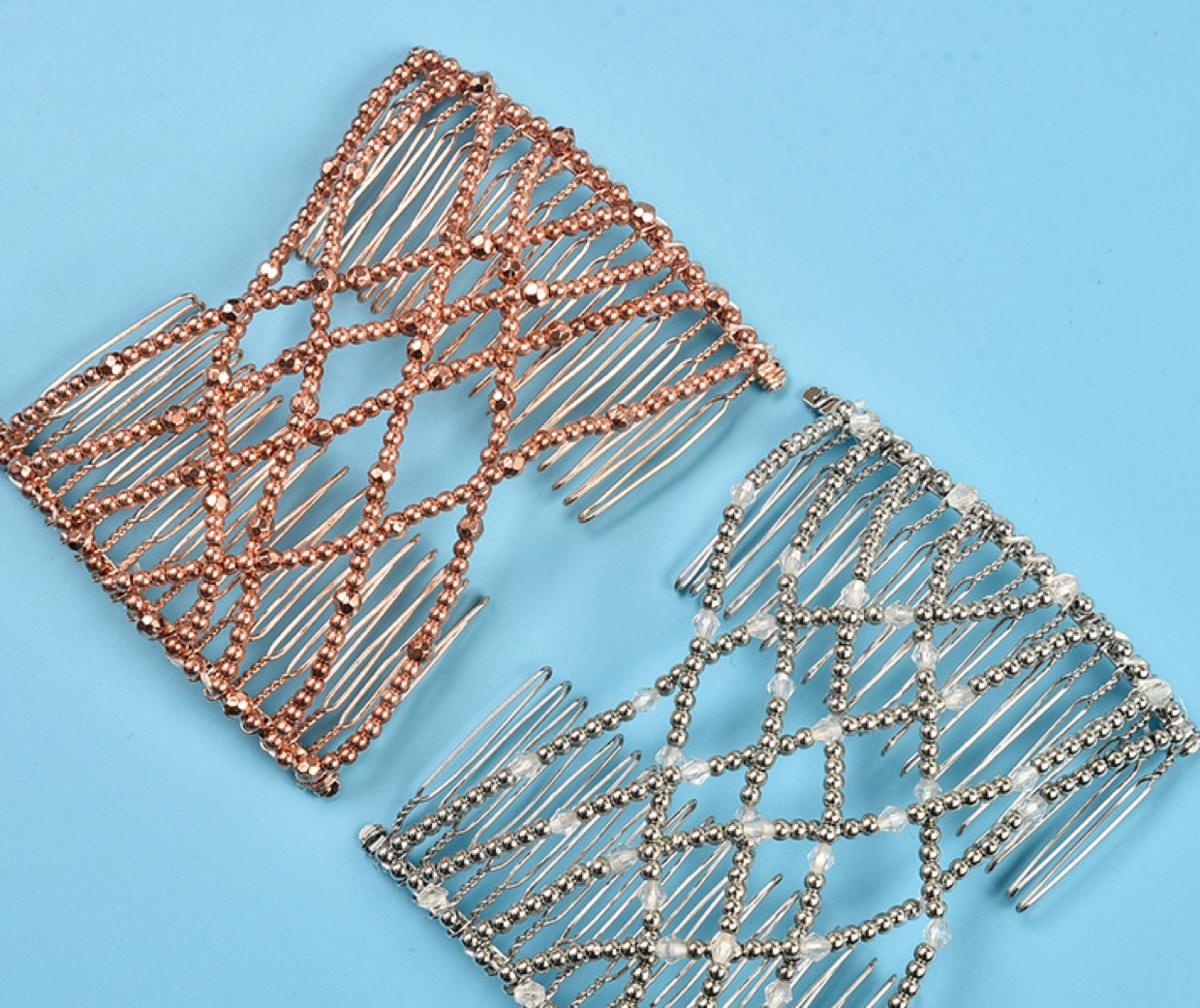 Wholesale of new electroplated hair pullers, magic hair combs, woven beaded combs and hair accessories on AliExpress and Amazon in Europe and America details Picture