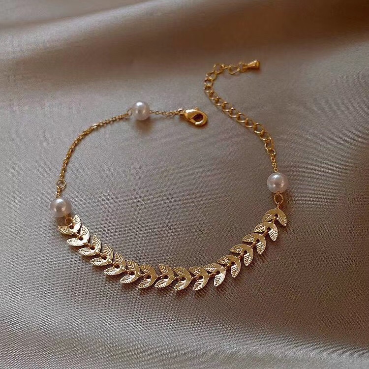 Decades old factory 316 stainless steel series products of professional necklace, hand lotus, foot lotus, studs, earrings and other jewelry environmental protection is not allergic to everyone recognized the fashion trend of good products.