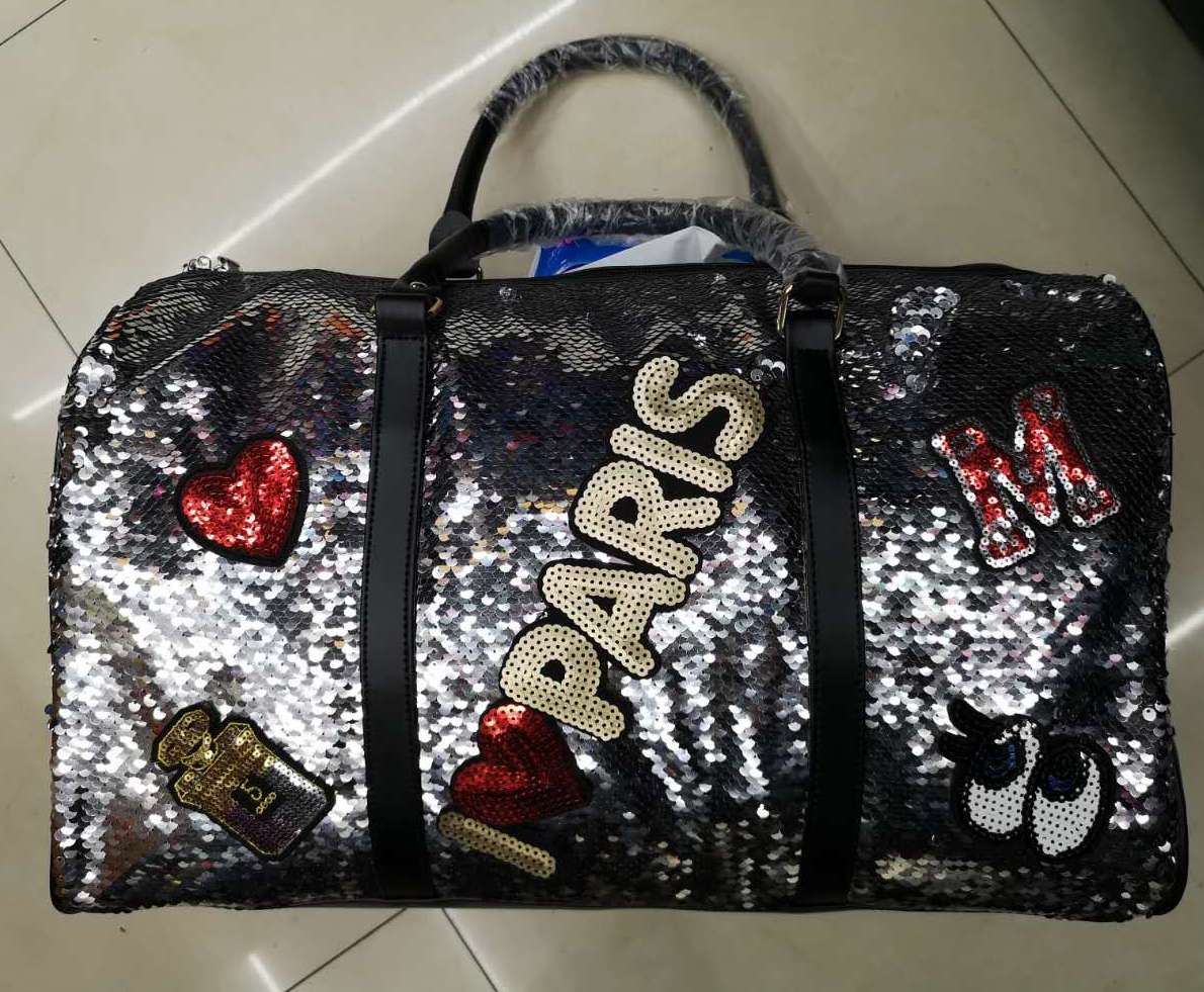 时尚亮片休闲手提包，大号桶包旅行包，可以自选商标，现货颜色多产品图