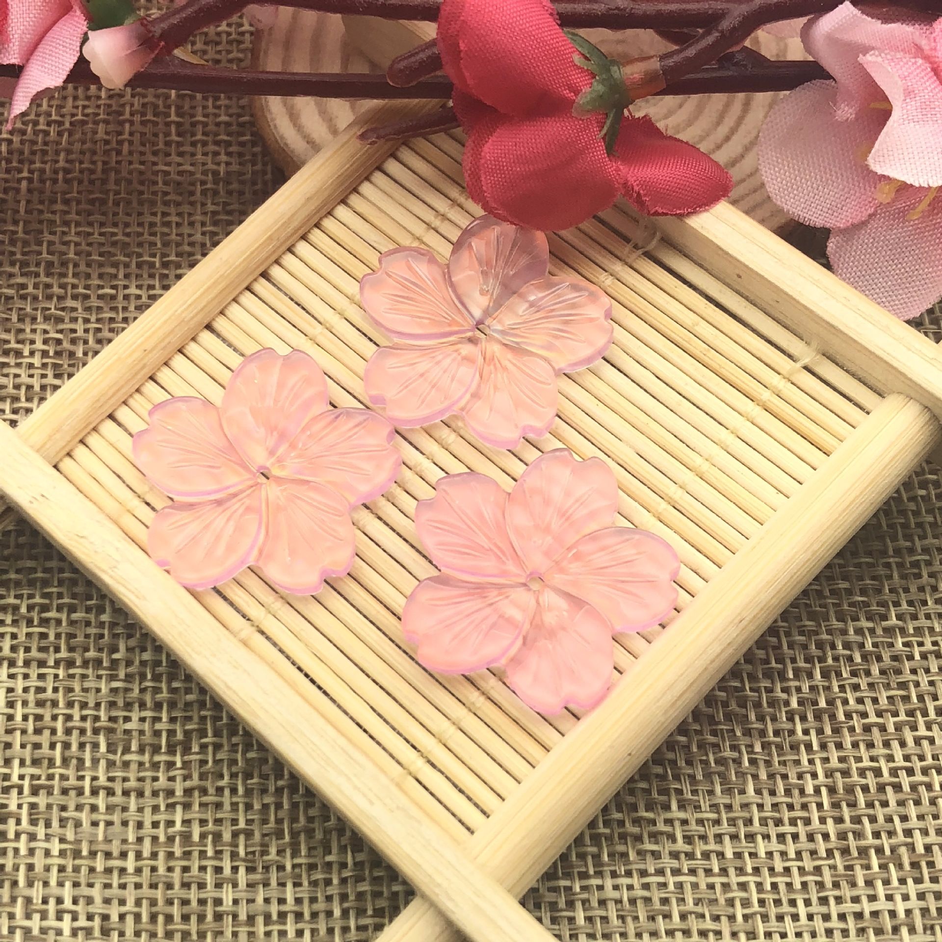 Resin imitation shell five-petal large cherry blossom 24mm glossy imitation jade hairpin, handcrafted diy material, step shake Hanfu accessory