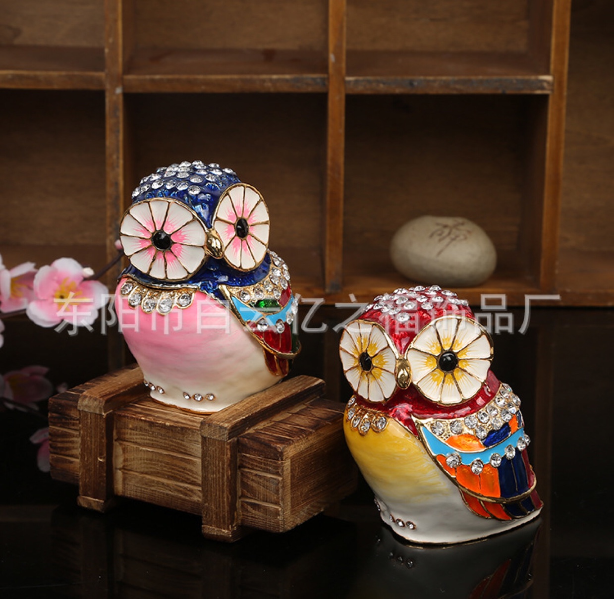 Owl jewelry box Animal Jewelry box Korean pop jewelry handicraft articles decorated with enamel color jewelry box thumbnail