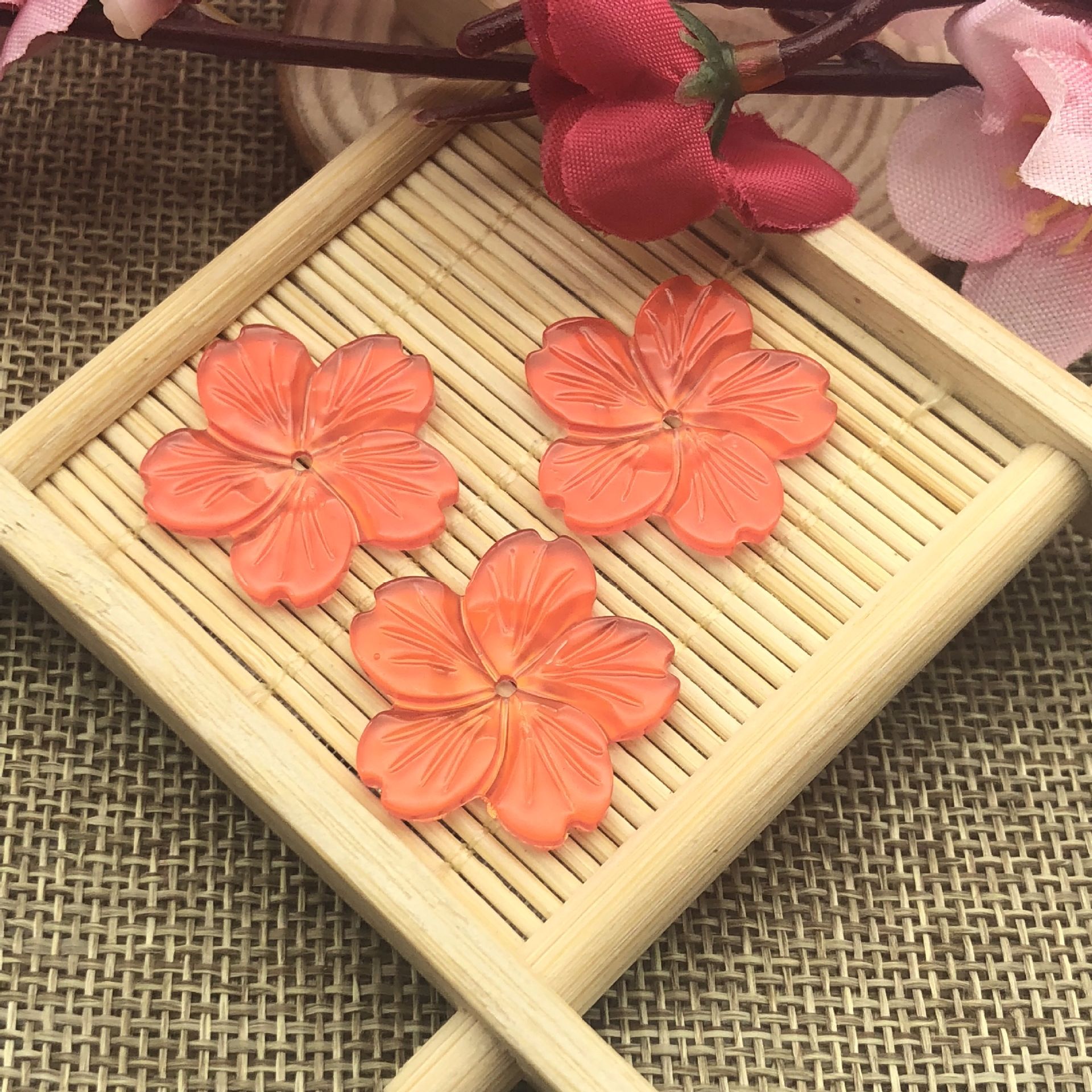 Resin imitation shell five-petal large cherry blossom 24mm glossy imitation jade hairpin, handcrafted diy material, step shake Hanfu accessory Application Scenario