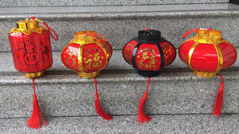 手提电池灯