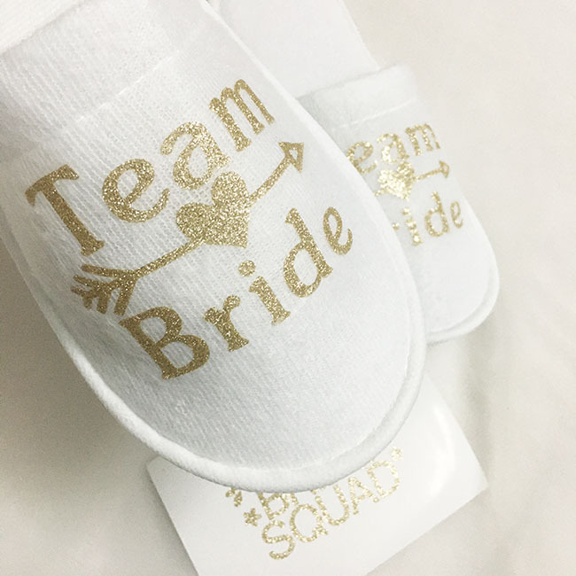 Specializing in the production of gold and silver embossed festival balls, parties, bridal parties, bachelor parties, masquerade balls, shoulder straps, ceremonial straps, bathrobes, slippers, veils, Bride to be LOGO Specification image