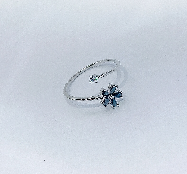 Japanese and Korean version diamond-encrusted small flower open ring, trendy joint ring, versatile ring