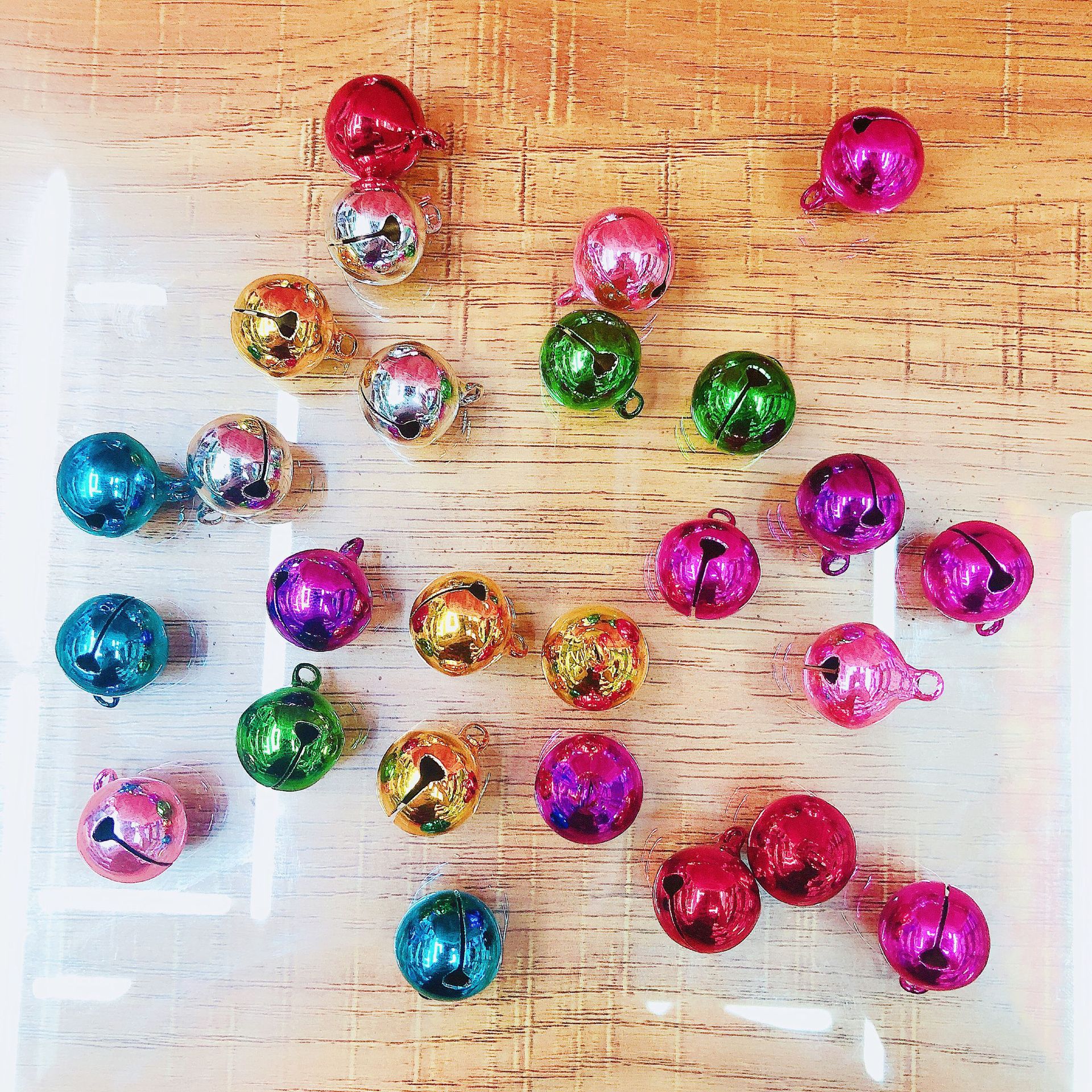 Vacuum coated light environmental protection color not rust faded Christmas bell 18MM word open copper bell thumbnail