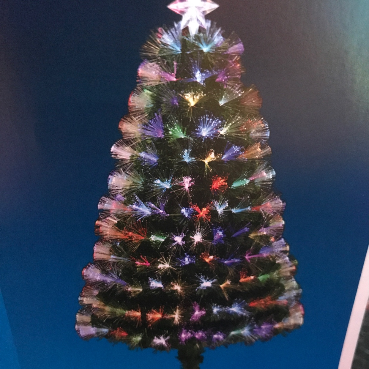 A magnificent Christmas, a magnificent Christmas, a colorful Christmas tree