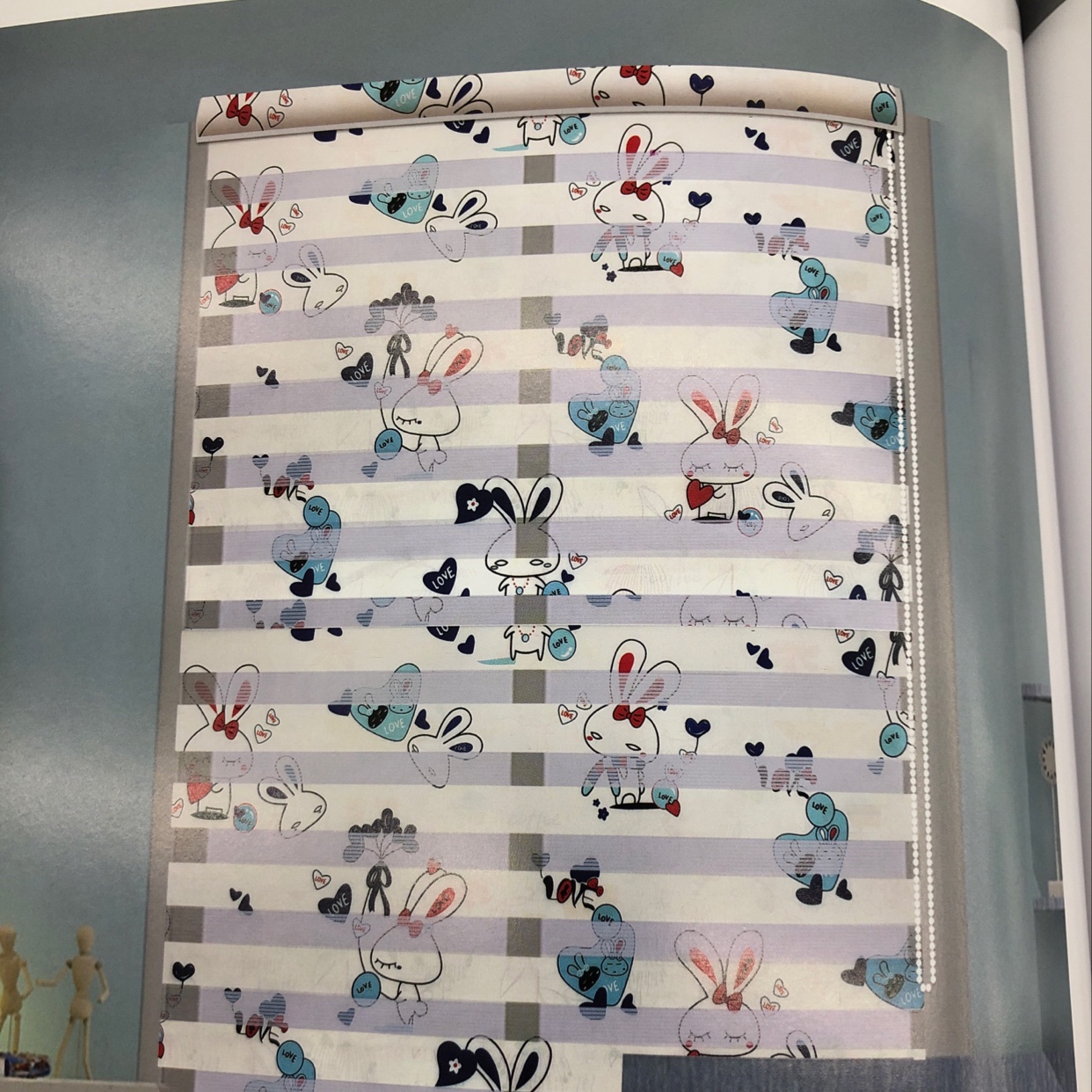 The price of the cartoon-printed soft gauze curtain is negotiable
