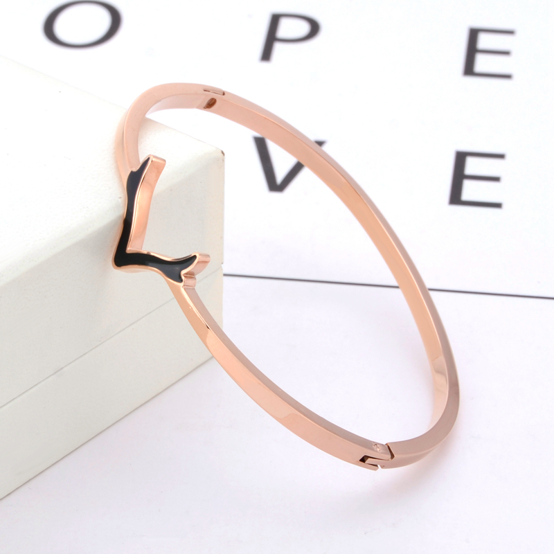 滴胶年角项链详情图4