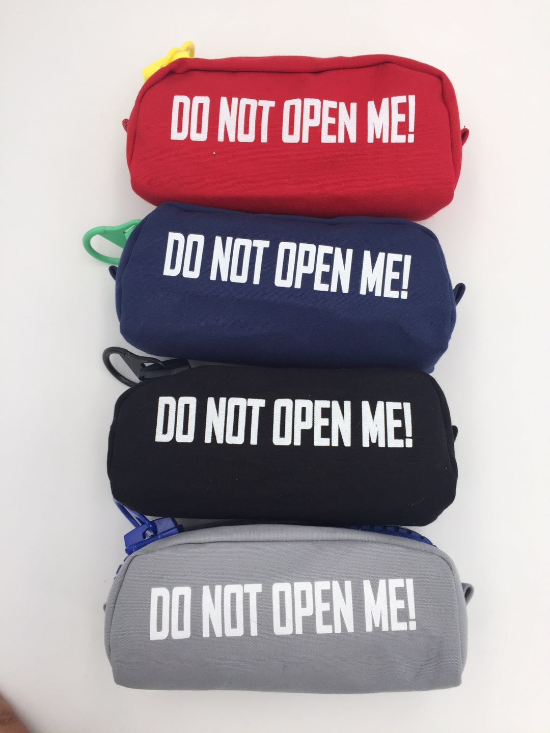 Korean version of male and female primary and secondary school students large capacity stationery storage bag thumbnail