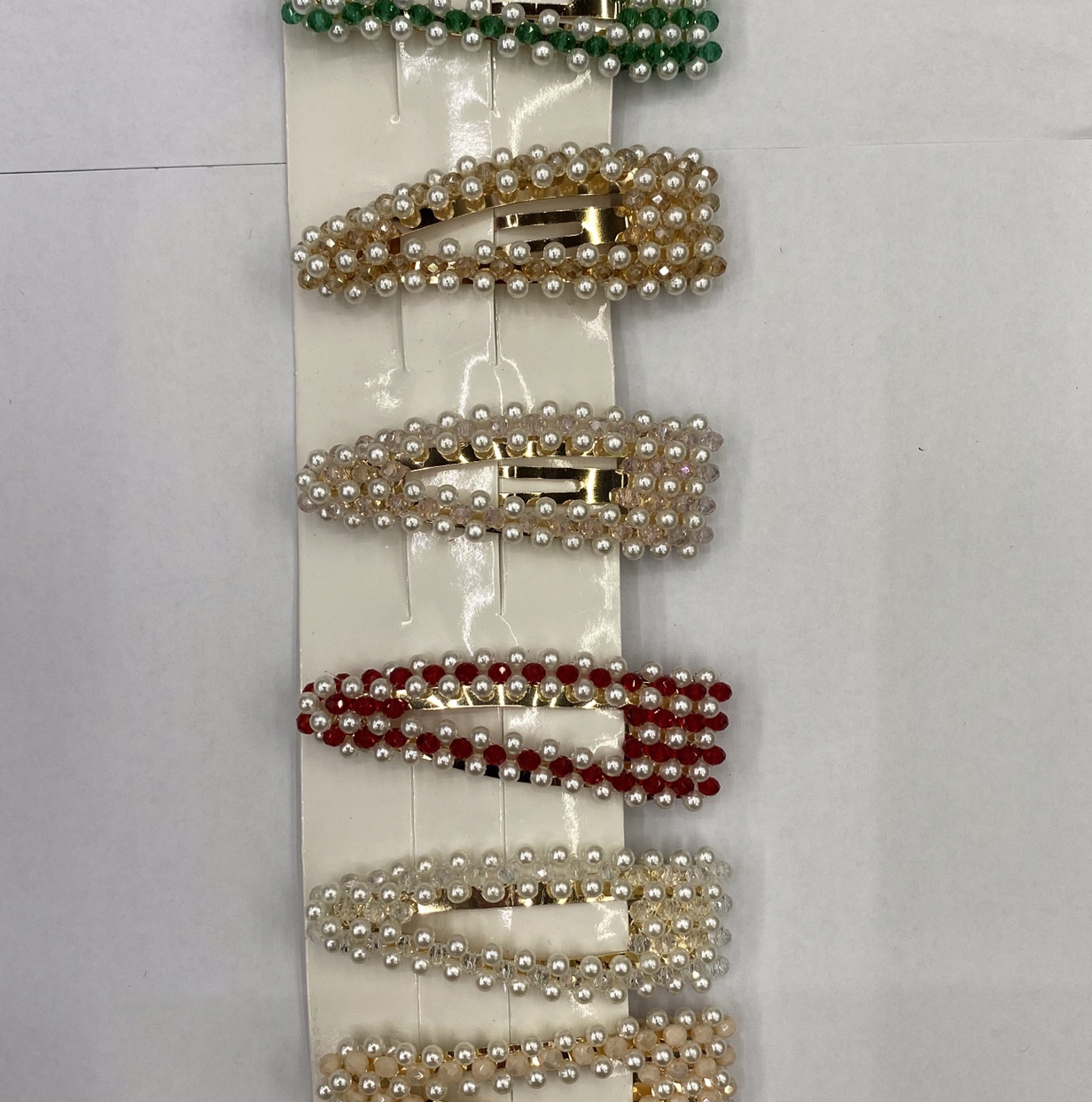 Crystal highlighted pearls mixed with pointed hairpins thumbnail