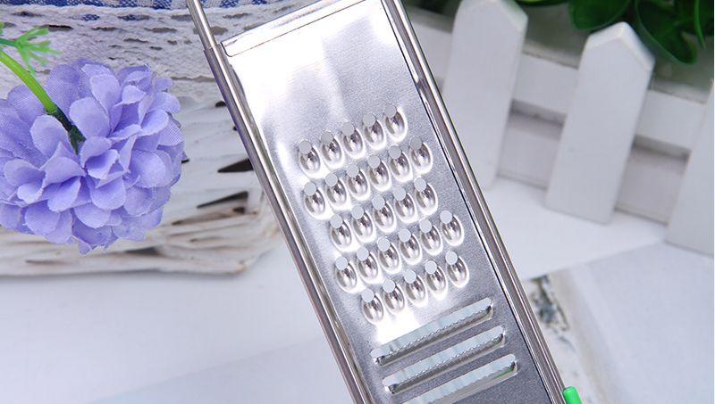Kitchen gadgets: Household garlic grinder, garlic puree maker, creative multi-functional ginger grinder, garlic cutter, and garlic press Specification image