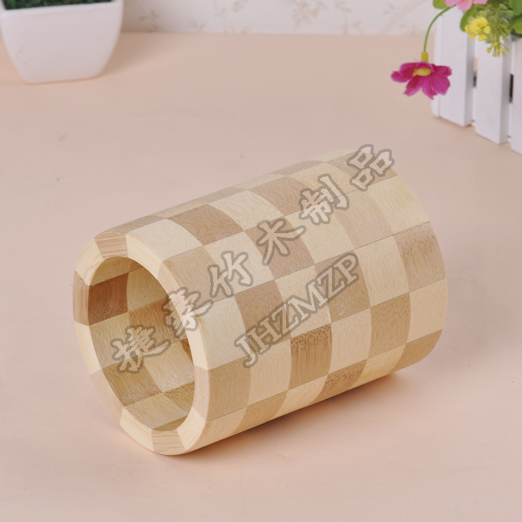 义乌好货 捷豪厂家直销古典格子竹质笔筒筷笼防滑工艺笔筒详情图3