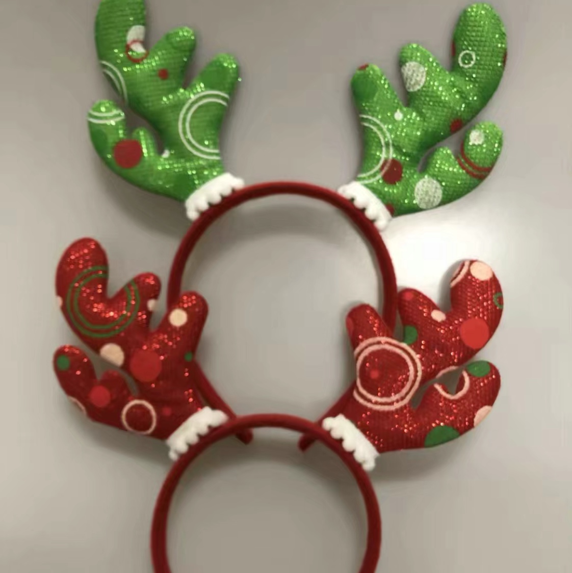 Christmas deer head with shiny silk fabric antler headband Christmas hair accessory Application Scenario