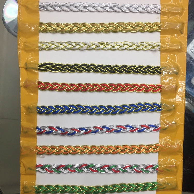A bundle of 100 yards Specification image