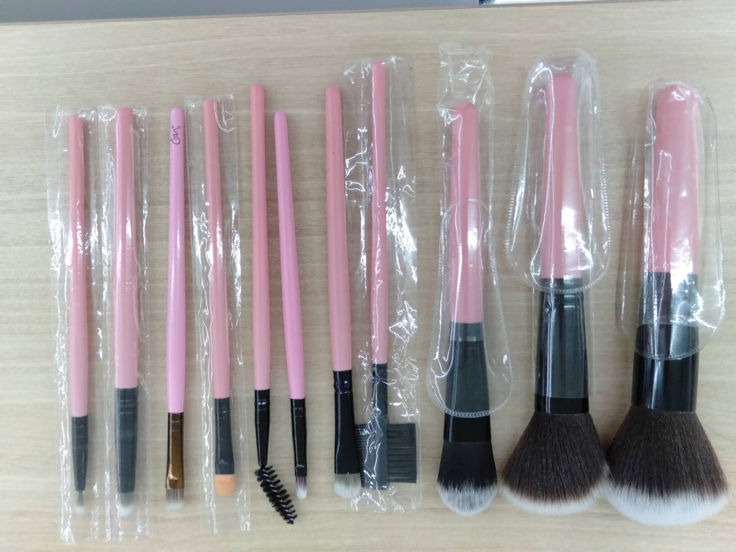 11 sleeve brush makeup brush eyelash roll nose shadow brush thumbnail