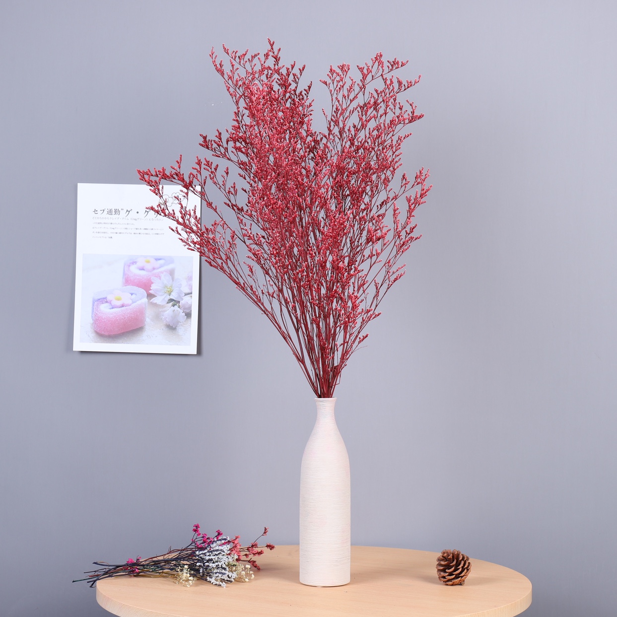 A variety of colors are available for love grass, dried flower bouquets, furniture, decorations and ornaments details Picture