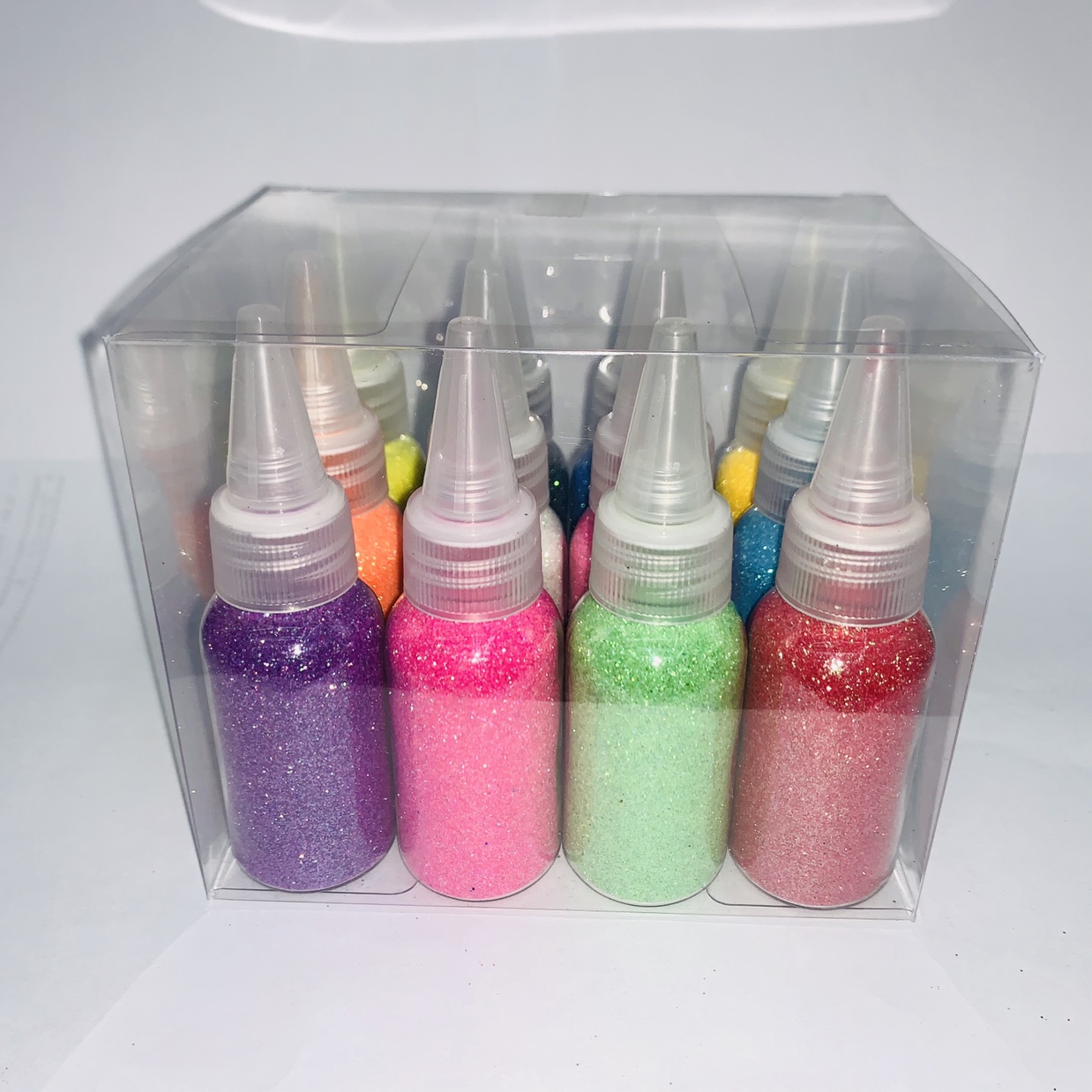 The pointed lid is covered with colored powder Specification drawing