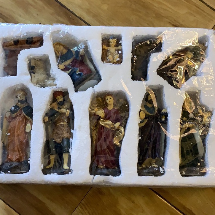 Manufacturers direct sales of new resin crafts religious set products