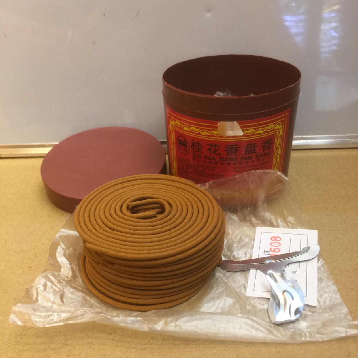 Small plastic osmanthus coil incense details Picture