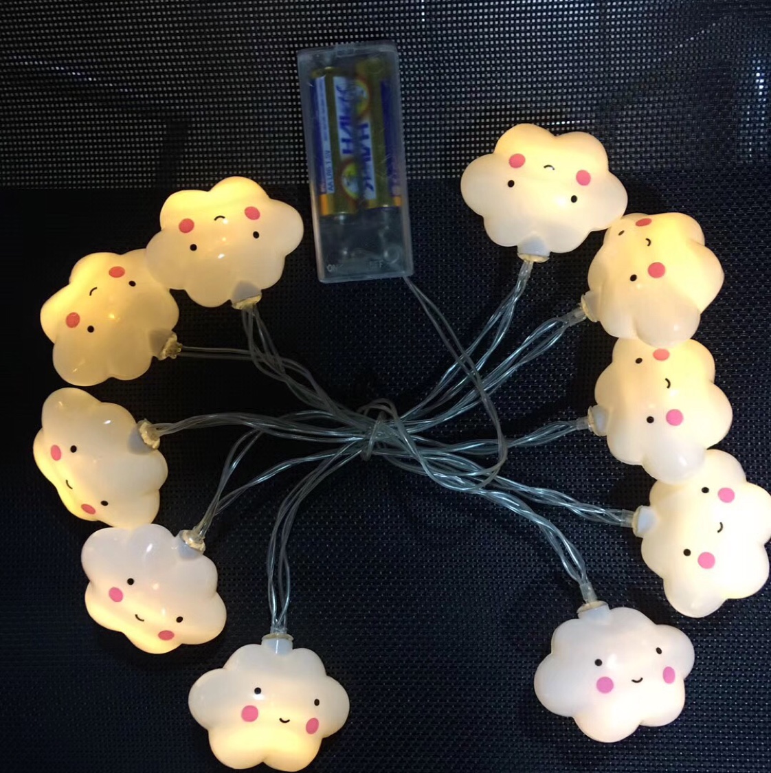 Led Network Red Cloud Light Small Color Light Flashing String Children's Tent Girl Heart Room Romantic Decoration Birthday Decoration 111