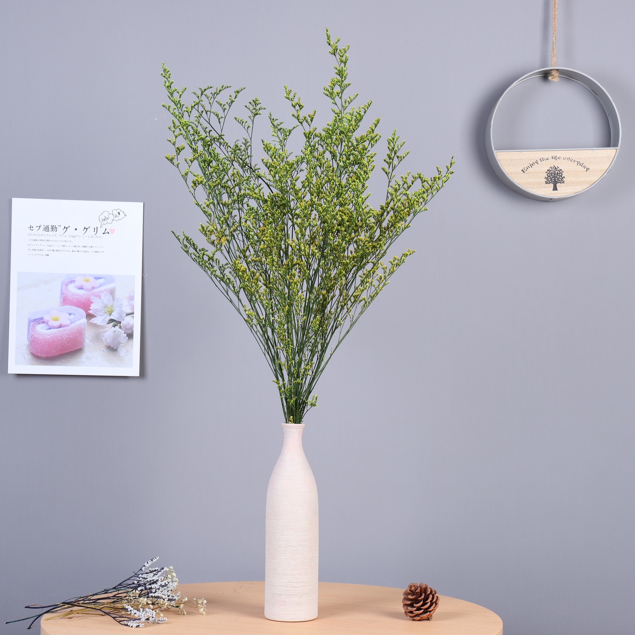 A variety of colors are available for love grass, dried flower bouquets, furniture, decorations and ornaments Application Scenario