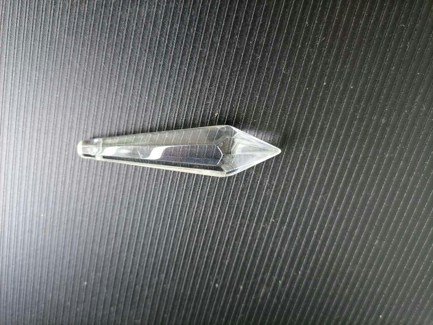 浦江幸运水晶D区三楼三街7952A店水晶中南柱