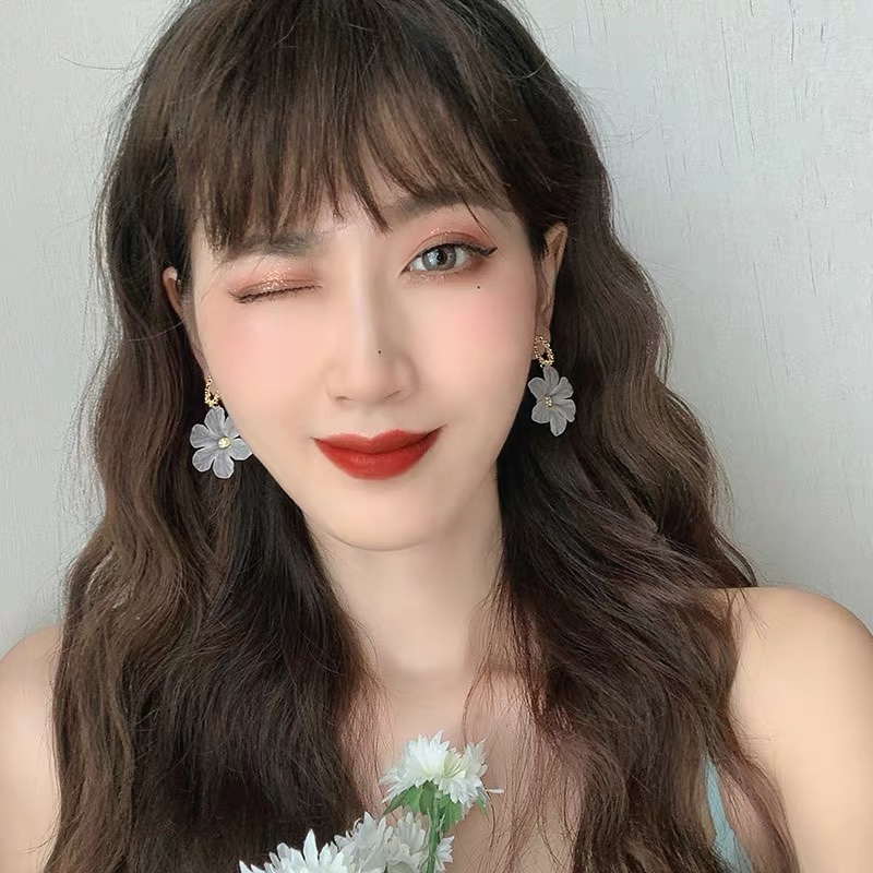 Elegant fairy ~ Transparent flower earrings 2020 new trendy Korean internet-famous stud earrings for women Item Picture
