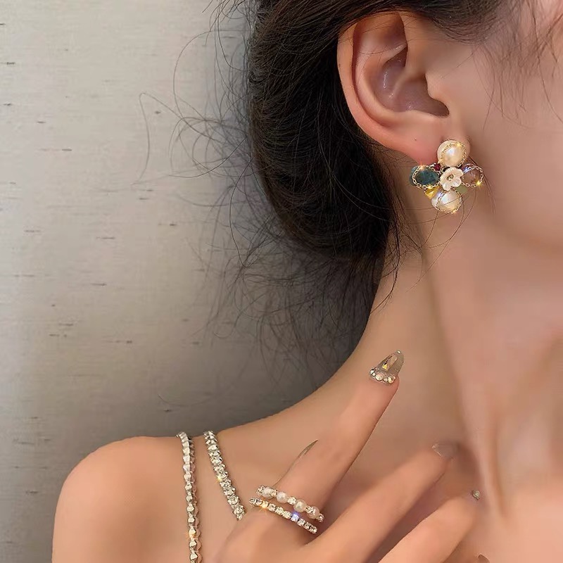 彩色水晶珍珠花朵2020年新款潮高级感时尚热销耳环女网红耳钉饰品