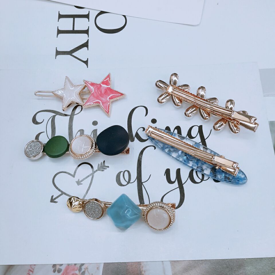 Korean Internet celebrity pearl hair clips, retro candy-colored diamond-encrusted flower smiling face five-pointed star side clip duckbill-shaped hair accessory Specification image