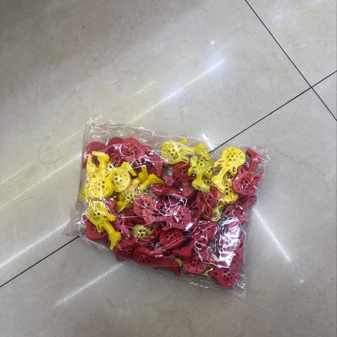 夜市热销卡通手表可转圈设计 积木坦克枪水弹套装 儿童创意拼装玩具礼盒积木积木坦克枪水弹枪水弹