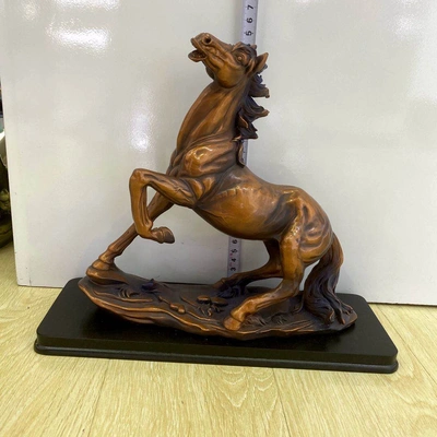 Resin Handicraft Decoration Manufacturers Direct Sales Of New Horses