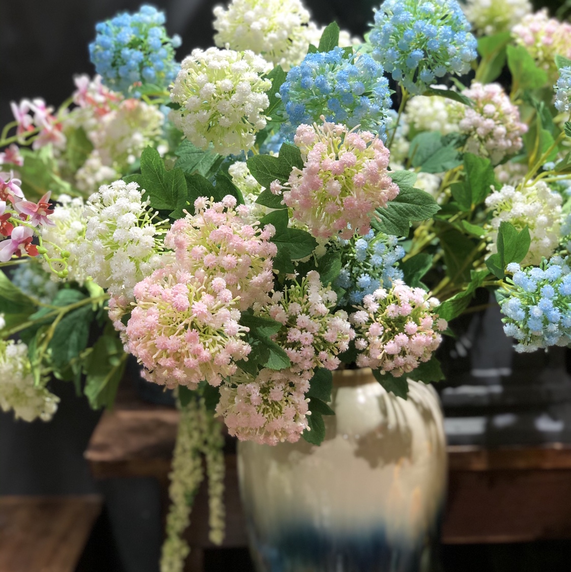 Imitation flower full star hydrangea snowball thumbnail