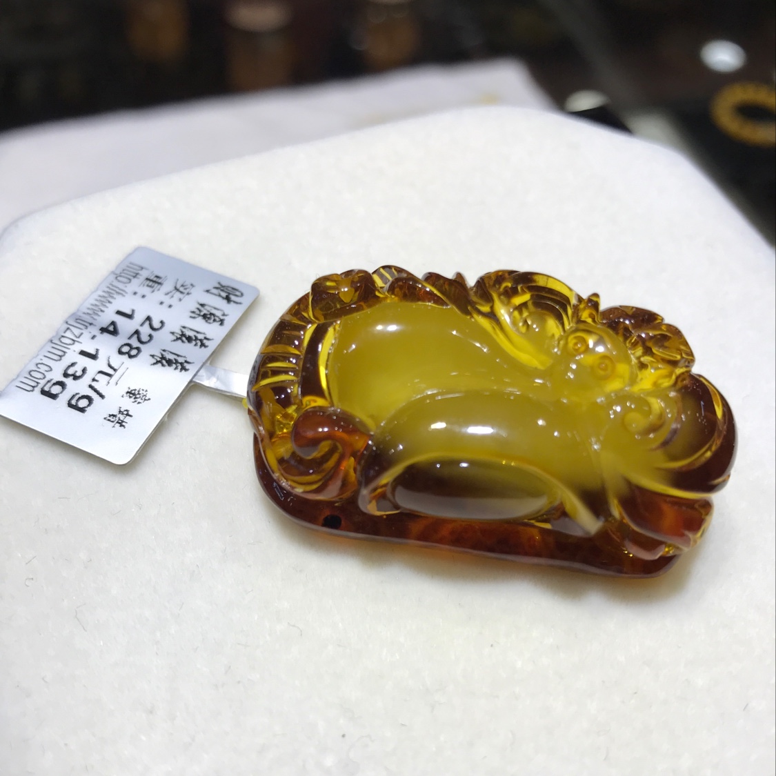 （天然居珠宝）蜜蜡吊坠：财源滚滚细节图