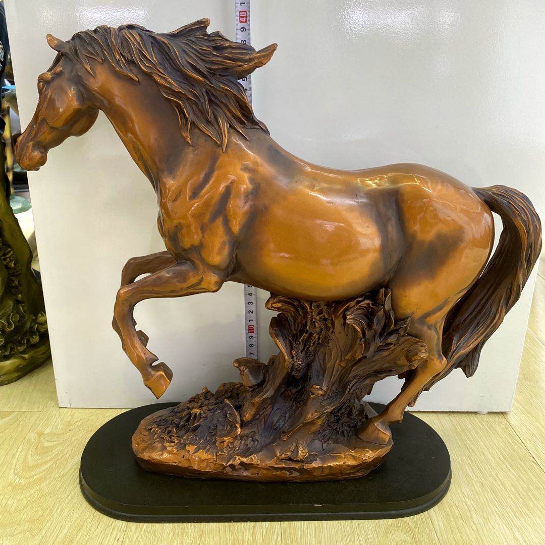 Manufacturers Direct Sales Of New Wholesale Resin Crafts Home Decoration Horse