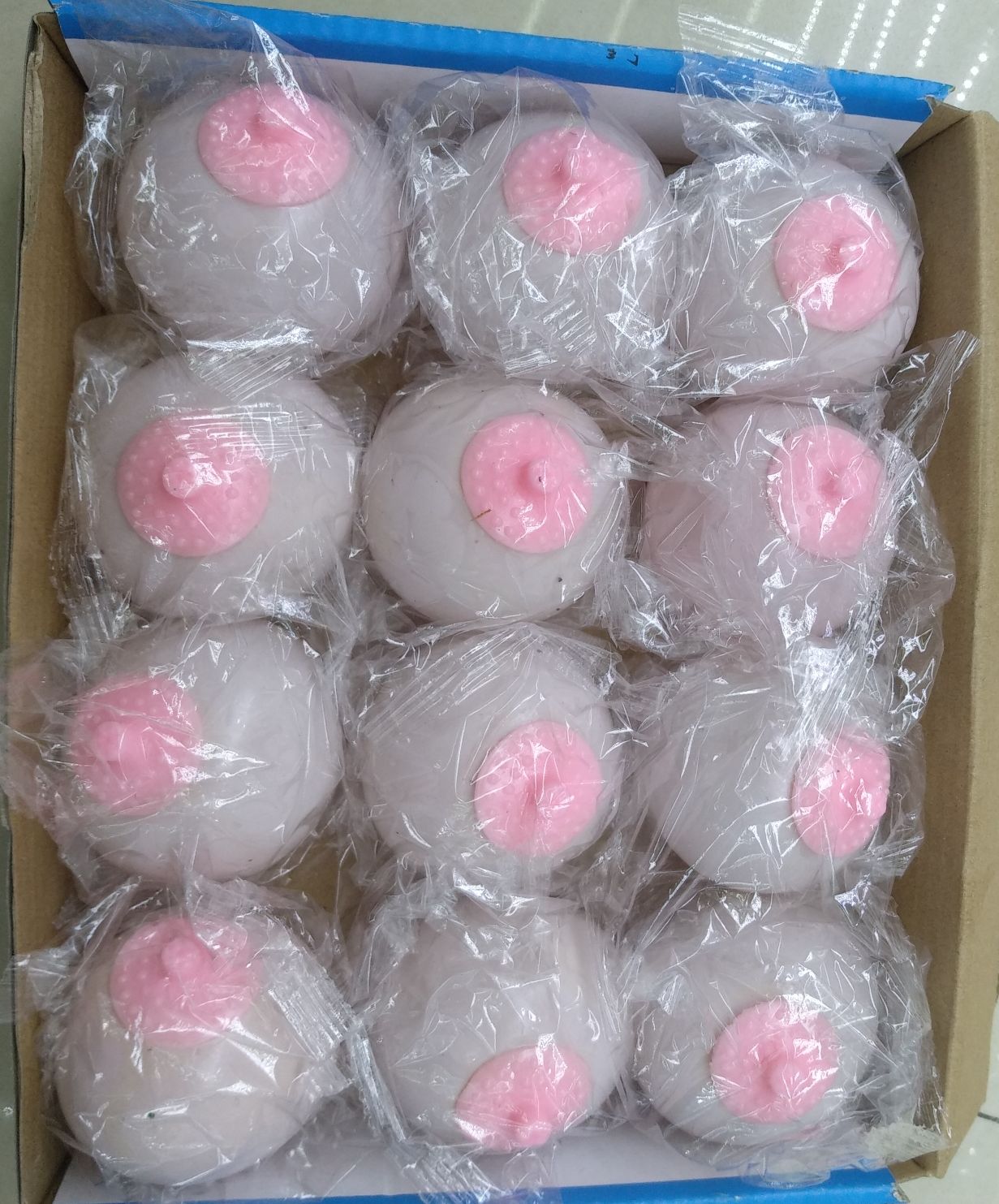 啵啵球发泄水球