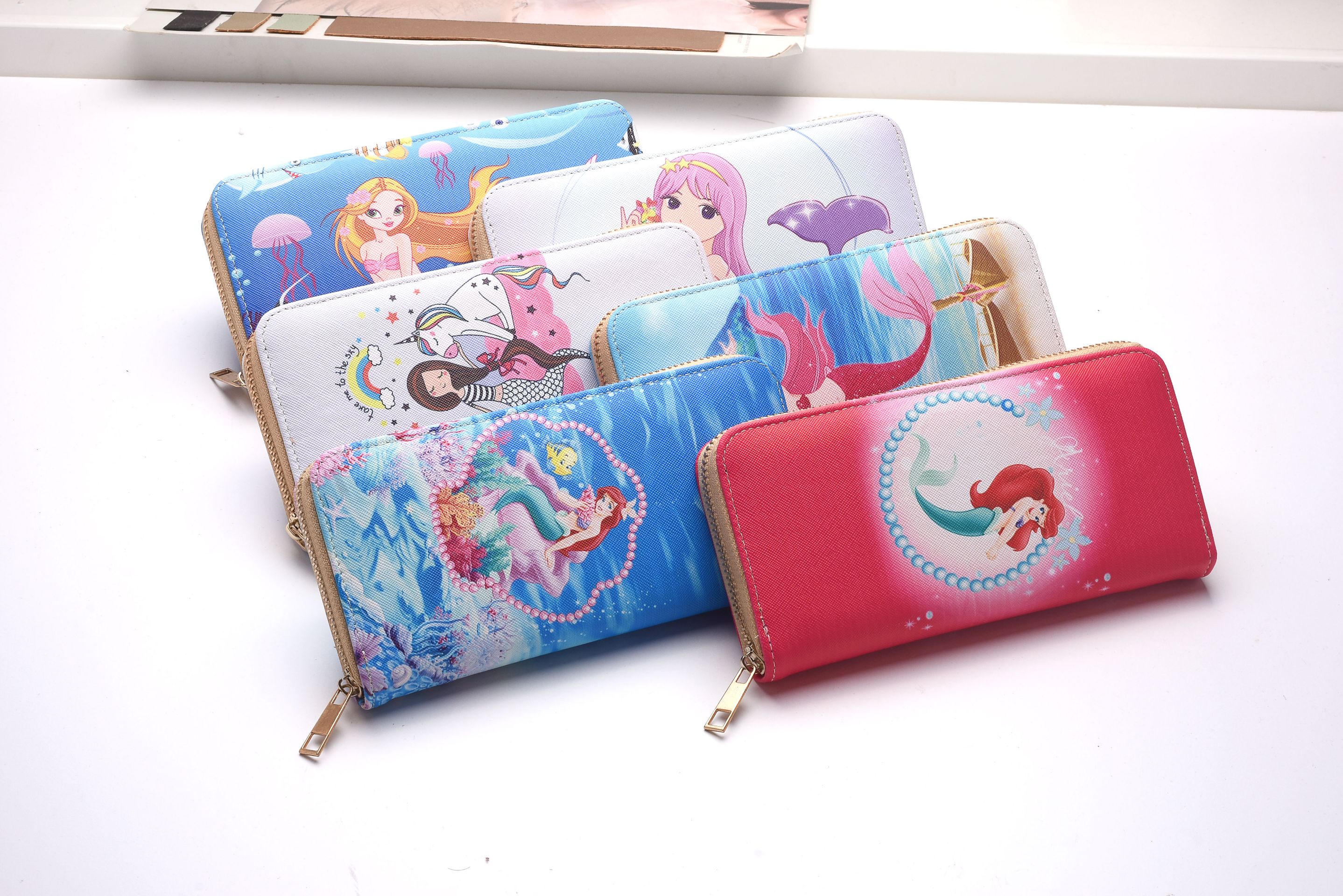 New ladies long wallet Korean version of cartoon cute single zipper multi - slot large capacity manufacturers direct full figure