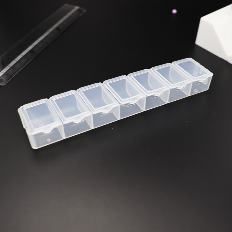 Square seven Qiao box 7 grid single box small and convenient to carry manufacturers direct sales thumbnail