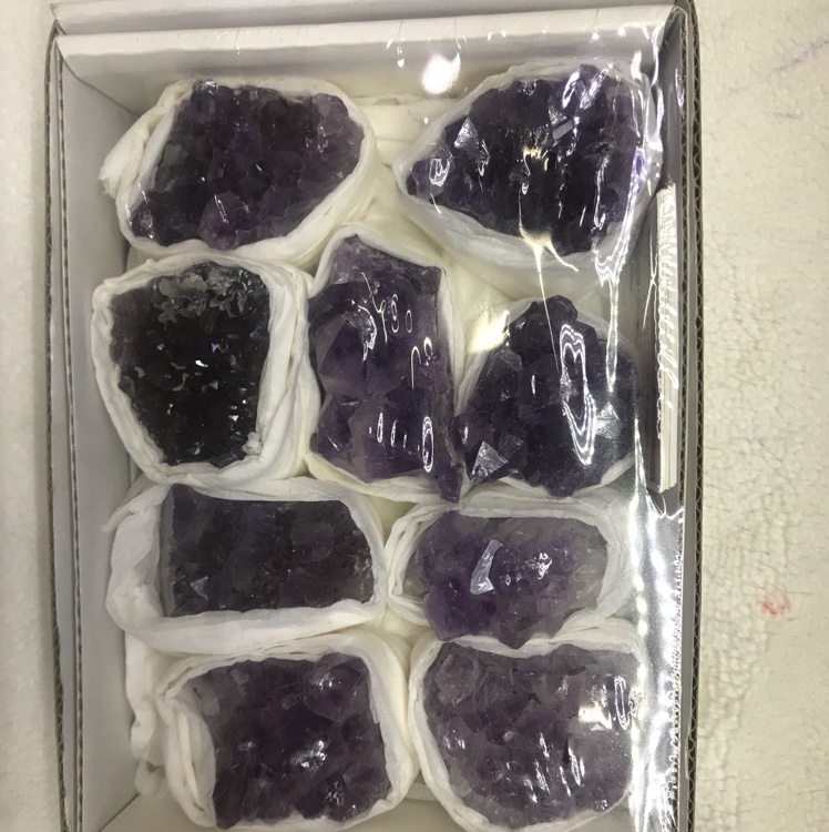 天然紫水晶原石自然破