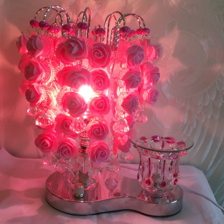 Double lamp 18 strings of rose aroma diffuser lamp Crystal table lamp for sleep aid, specially designed for beauty salons Application Scenario