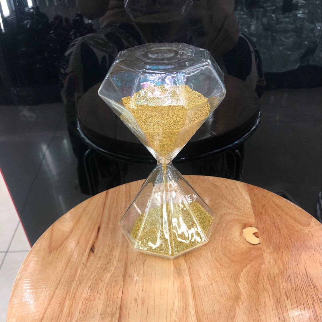 Medium Diamond And Gold Bead Hourglass details Picture